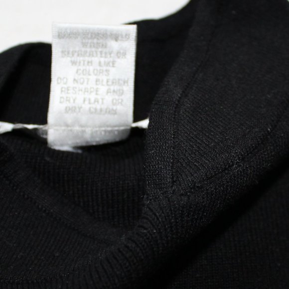 NWT Sleeveless Black Silk Top with Shoulder Detail - Picture 4 of 12